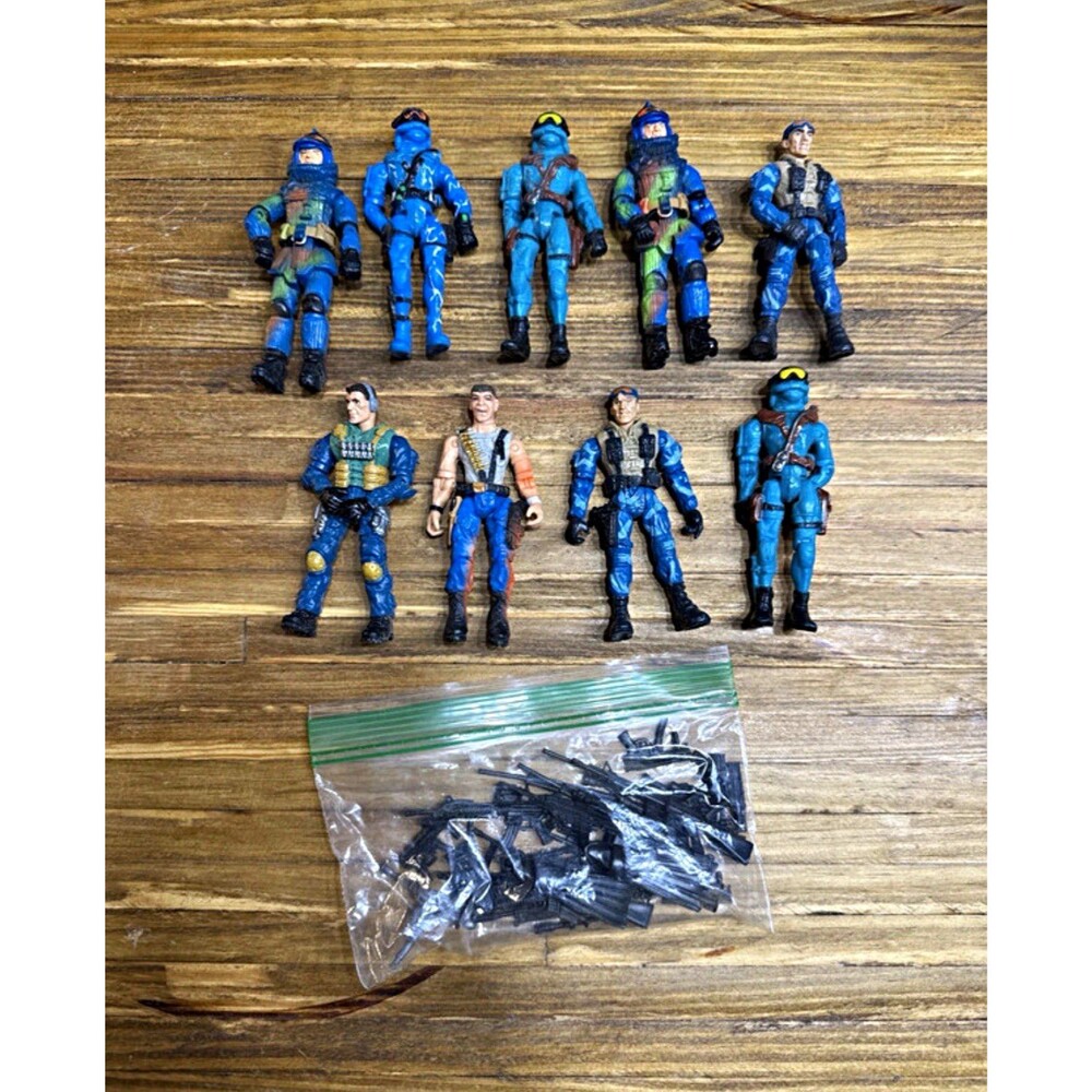Mixed Lot Military Soldier Action Figures 10 Pack w/ Accessories Loose Unboxed